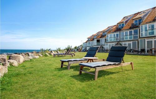 Sandvig Apartment | Cozy Apartment In Allinge With Kitchen