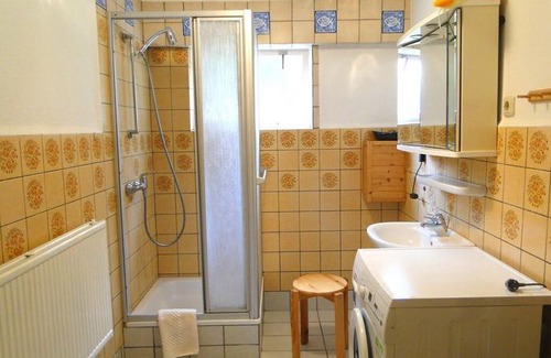 Alt Bukow Apartment | Cozy Apartment in Alt Bukow Germany with Garden