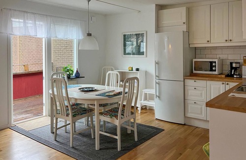 Billdal Apartment | Cozy apartment in Billdal with WiFi