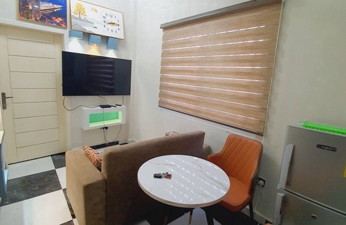 Accra House | Cozy apartment in brilliant Accra with AC, WiFi