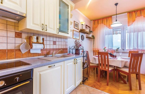 Crikvenica Apartment | Cozy apartment in Crikvenica