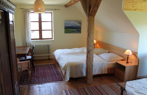 Neu Bartelshagen Apartment | Cozy Apartment in Buschenhagen with Sauna