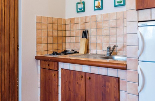 Grebastica Apartment | Cozy apartment in Grebastica with WiFi