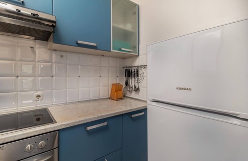Ika Apartment | Cozy apartment in Ika with kitchen