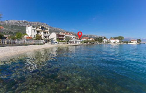 Kastel Kambelovac Apartment | Cozy Apartment In Kastel Kambelovac