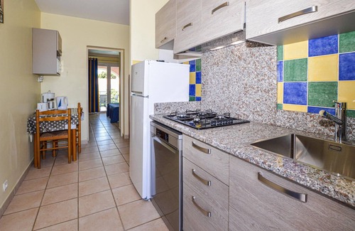 Propriano Apartment | Cozy apartment in Propriano with WiFi