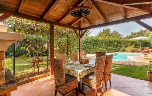 Vinkuran Apartment | Cozy Apartment In Pula With Wifi