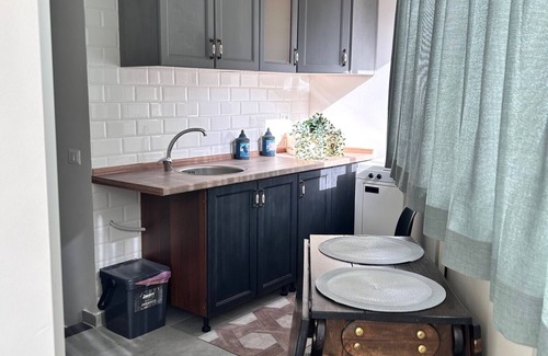 Borgo-Sanzio Apartment | Cozy apartment in the center, suitable for groups or families, with terrace.