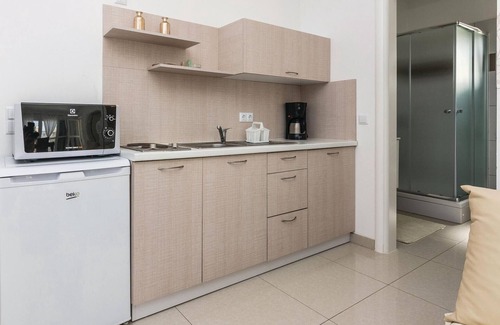 Vir Apartment | Cozy apartment in Vir with WiFi