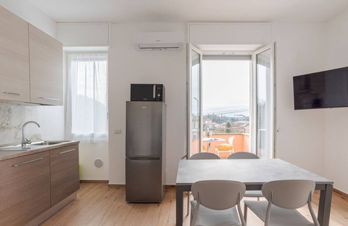 Cesana Brianza Apartment | Cozy apartment with balcony! Grigna House