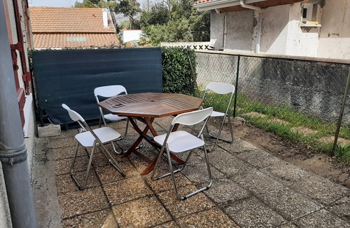 Capbreton Apartment | Cozy Apartment with Private Courtyard, Near Shops and Beaches in Capbreton