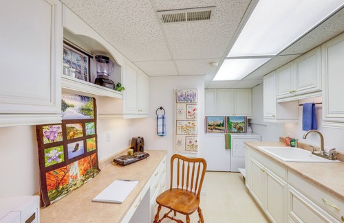 Libby Apartment | Cozy Apt in Libby: Lake Access On-site!