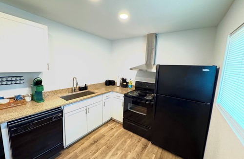 South Arlington Apartment | Cozy Arlington Retreat-8 min Walk to AT&T Stadium, Globe Life Field