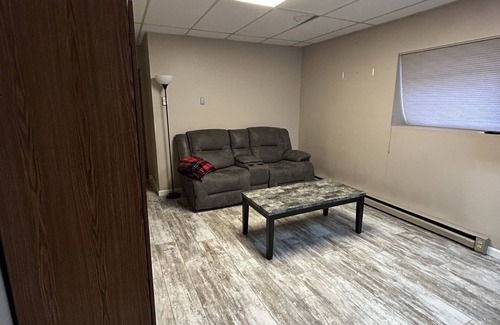 Winifred Apartment | Cozy Bach Suite
