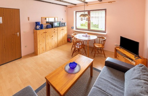 Arrach Apartment | Cozy Bavarian Forest Retreat