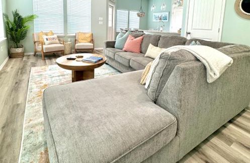 Rockport House | Cozy Bay Cottage with King Master Suite, Fire Pit and Pool