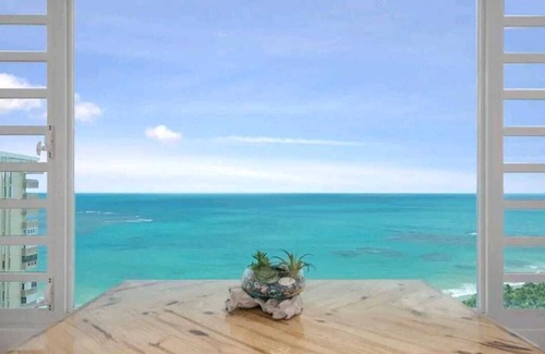 Vilomar Apartment | Cozy BEACH FRONT 20th Floor 1BR w/Pool & PK