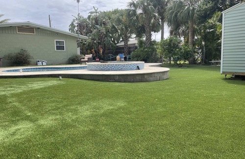 New Smyrna Beach House | Cozy beach house, 2 blocks from the beach, shops, bars and restaurants