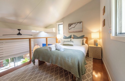 Point Lookout Resort | Cozy Beach Shack*Coffee Machine*Pool*1min walk to Home Beach