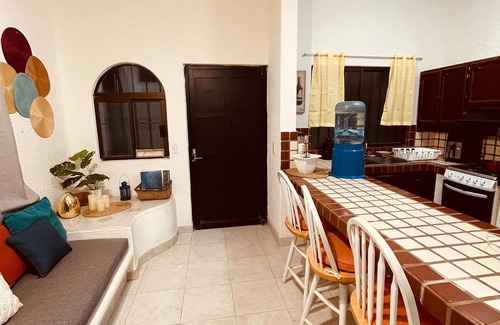 Los Cabos Apartment | Cozy bedroom for rent. 5 min from the beach