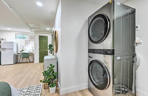 Limona Improvement Apartment | Cozy Brandon Guest Studio w/Pool & Hot Tub!