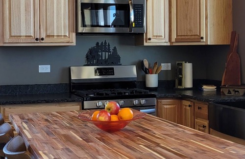 Daniel House | Cozy Bridger Teton Mountain Top View Cabin