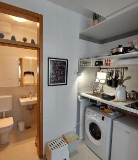 Bezigrad District Apartment | Cozy, Bright and Affordable Studio w/FREE Parking