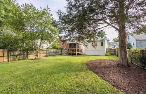 Three Chopt House | Cozy Bungalow convenient to U of R & shops of Libbie & Grove!