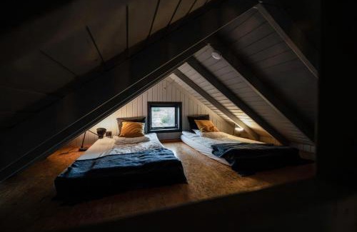 Mosfellsbaer House | Cozy cabin near golden circle with panoramic views