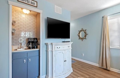 Carolina Shores Condo | Cozy Calabash Condo 🏝 minutes from NC/SC beaches