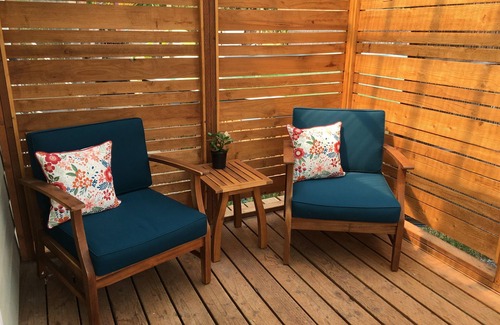 Mosier Cottage | Cozy, Centrally Located Country Cottage