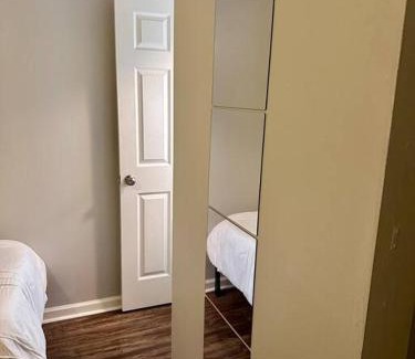 Tallahassee House | Cozy Charm Retreat 2BR 1BA Home in Tallahassee