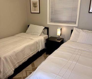 Tallahassee House | Cozy Charm Retreat 2BR 1BA Home in Tallahassee