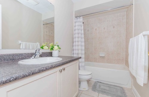 Aurora House | Cozy , clean house in heart of Aurora town , step to all different stores