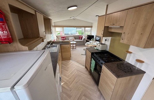 Eyemouth Apartment | Cozy Coastal caravan in Eyemouth