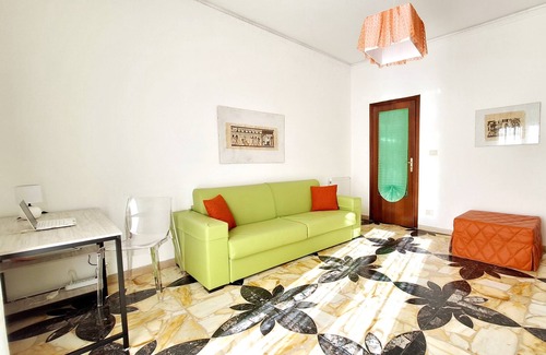 Riposto Apartment | Cozy comfortable apartment for families, also numerous, near the sea