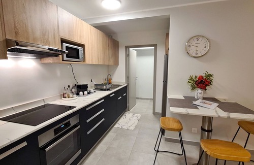 Papeete Apartment | Cozy, comfortable apartment in the heart of Papeete. WIFI, air conditioning & private garage