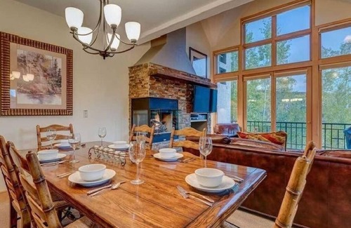Mountain Village Condo | Cozy Condo a snowball's throw from everything!
