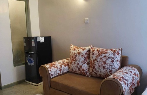 Embakasi Apartment | Cozy condo with a rooftop airport view