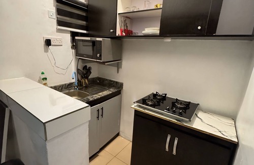 Ofin Apartment | Cozy & Convenient 1-Bedroom in Vibrant Victoria Island, Lagos