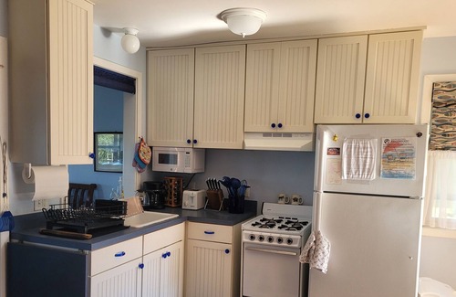 Hyde County Cottage | Cozy Cottage for 2 with it's own private beach right on the Pamlico sound.