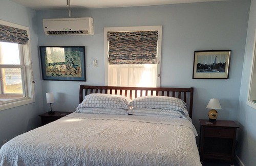 Hyde County Cottage | Cozy Cottage for 2 with it's own private beach right on the Pamlico sound.