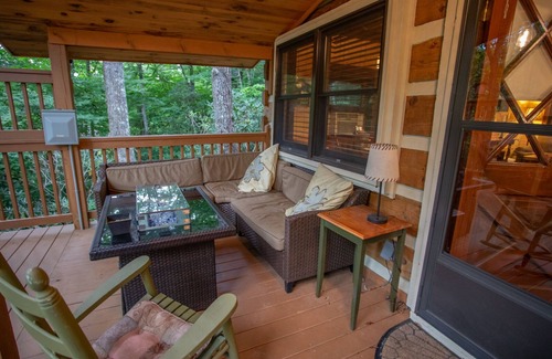 Boone Cottage | Cozy Cottage in Blowing Rock