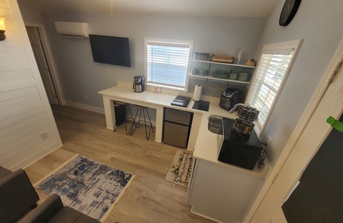 Murrells Inlet Cottage | Cozy cottage in enjoyable Murrells Inlet with WiFi, AC