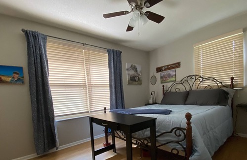 Hardin Cottage | Cozy Cottage - Kentucky Lake