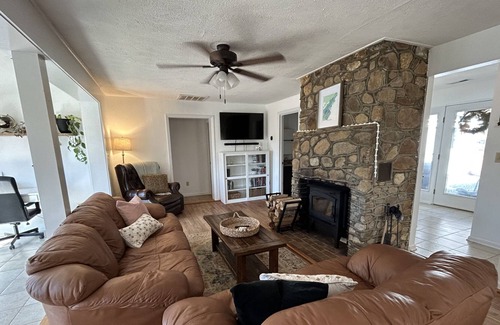 Hood Cottage | Cozy cottage tucked away in the woods with river+ mountain views- pet friendly!