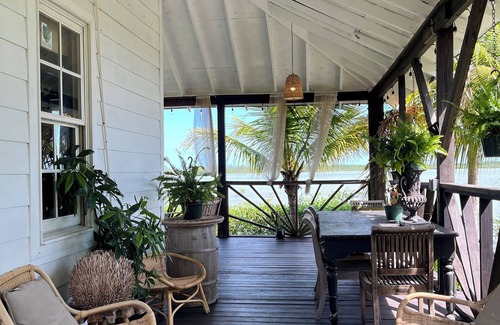Coral Harbour House | Cozy cottage with 1 bedroom and WiFi, AC in enjoyable Nassau