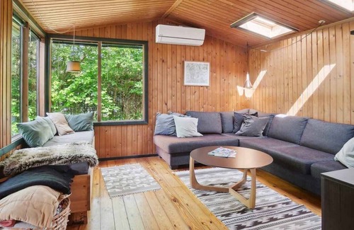 Reersø House | Cozy cottage with nice beach and lovely nature
