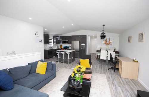 Winnipeg Apartment | Cozy Cove Extension