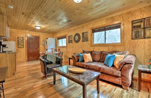 Beattyville House | Cozy Creekside Cabin about 24 Mi to Red River!